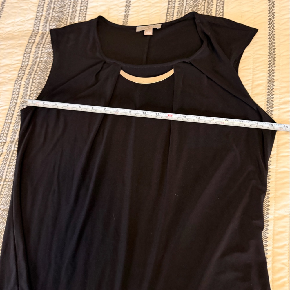 Roz and Ali Classic Black Sleeveless Top